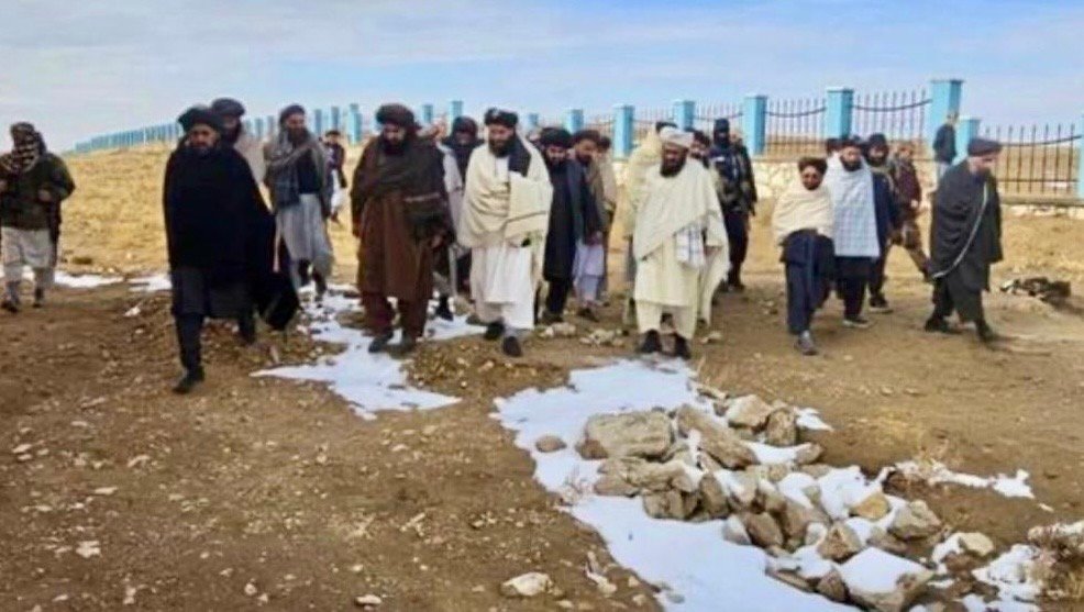 طالبان برای کشته&zwnj;شدگان خود در دشت لیلی منار یادبود می&zwnj;سازد