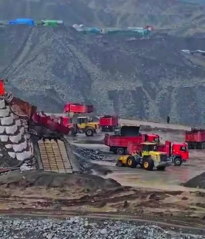 عضو جبهه آزادی: شرکت&zwnj;های وابسته به طالبان را در بدخشان، هدف قرار می&zwnj;دهیم