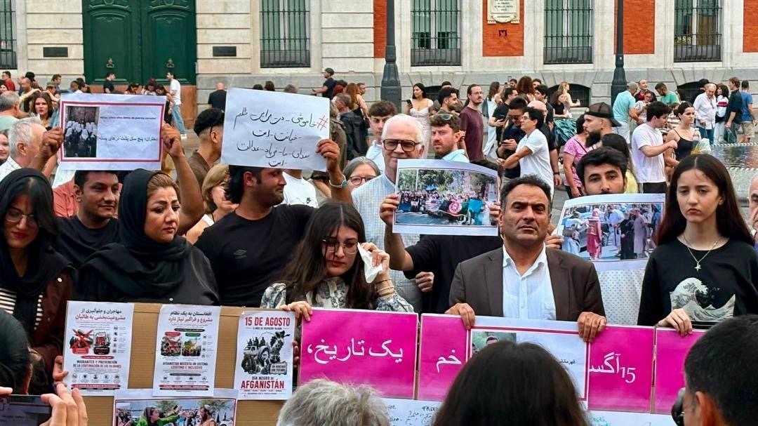 شهروندان افغانستان در تورنتو:  طالبان باید کنار بروند