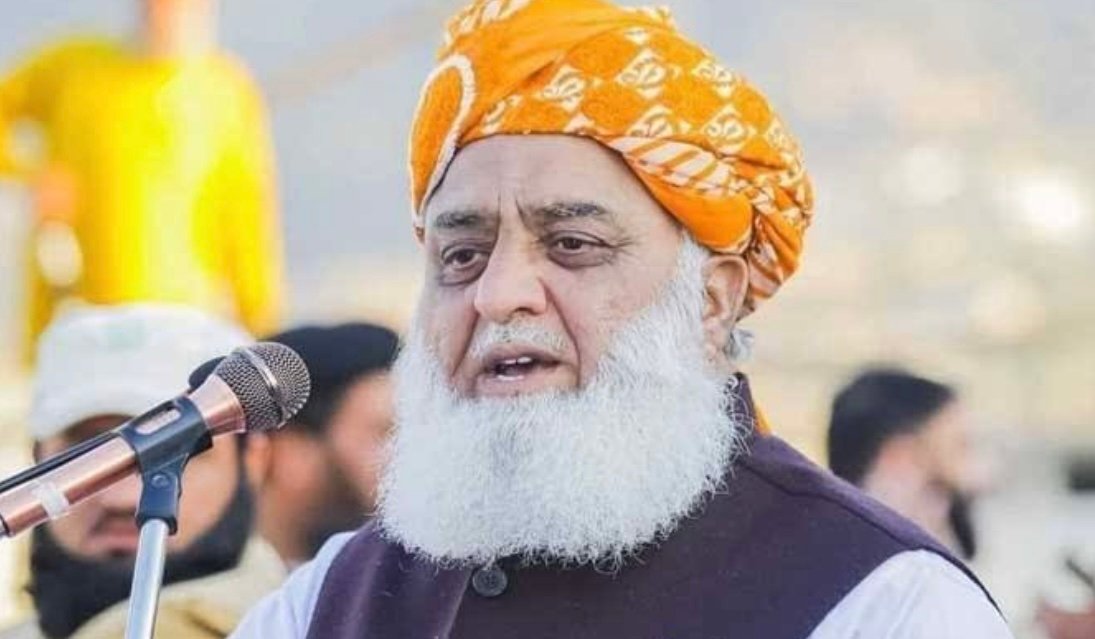 درخواست فضل&zwnj;الرحمن از ارتش پاکستان: جنگ با طالبان را متوقف کنید