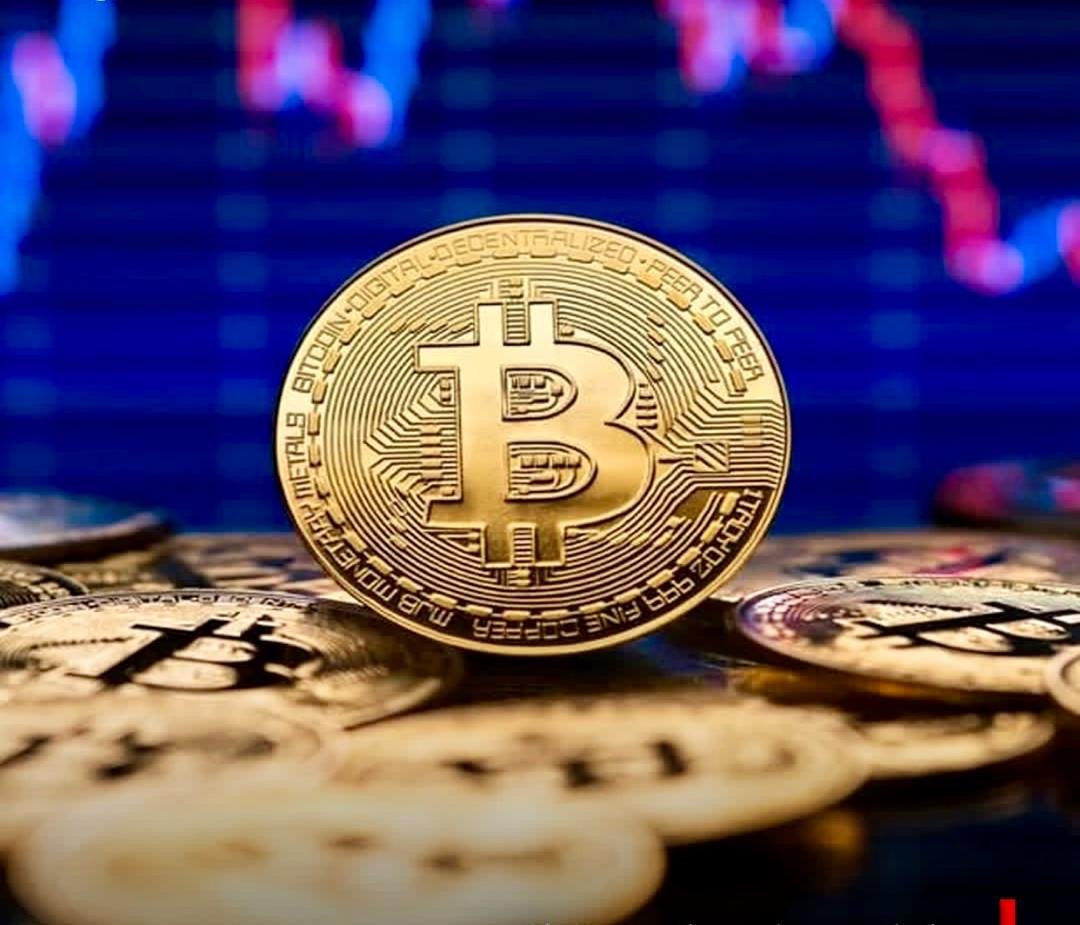 بیت&zwnj;کوین به زیر صد هزار دالر سقوط کرد