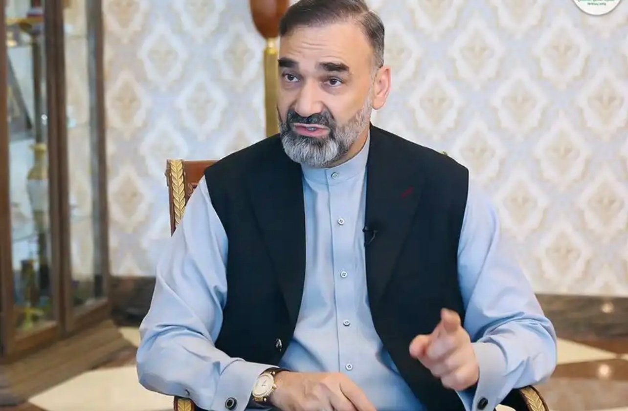 عطا محمد نور خواستار کمک به زلزله&zwnj;زدگان شمال افغانستان شد