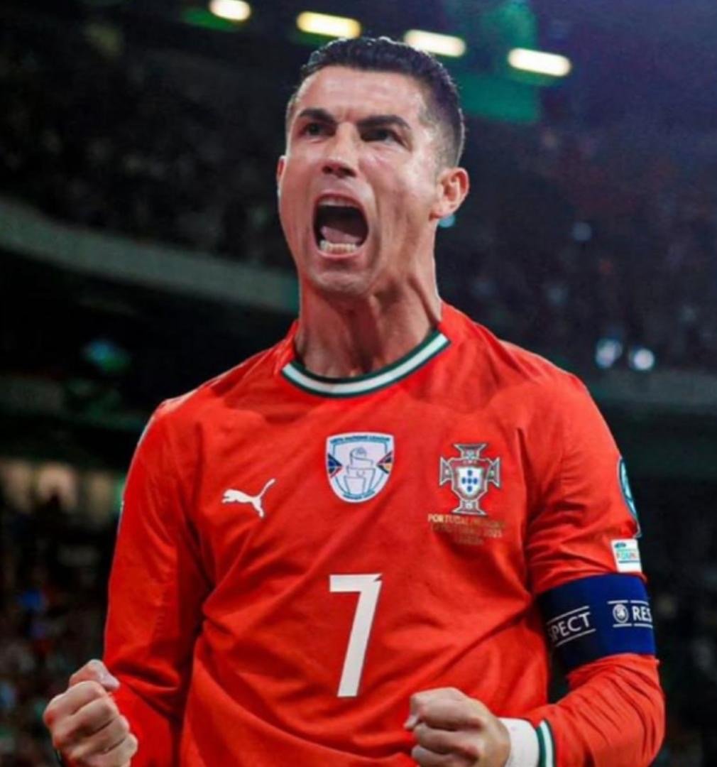 درخواست رونالدو از هوای&zwnj;دارانش: سوت بزنید تا لذت ببرم!