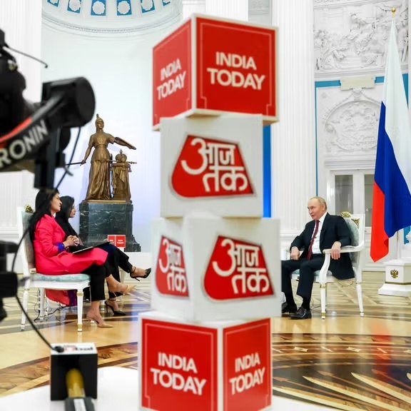 چرخش موضع کرملین نسبت به طالبان؛ پوتین: &laquo;اوضاع افغانستان زیر کنترل آنان است&raquo;