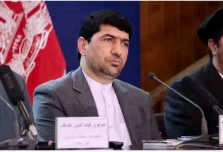 مشاور اشرف غنی: اختلاف&zwnj;های داخلی جمهوریت را از پا انداخت، نه جنگ