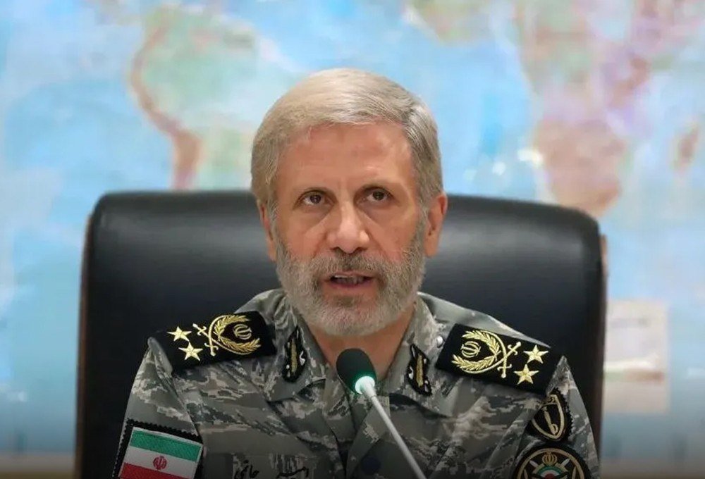 هشدار تند فرمانده ارتش ایران: در صورت حمله زمینی، &laquo;کسی زنده نماند&raquo;