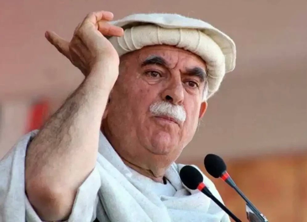 خان اچکزی: پاکستان با دشمنی با افغانستان به جایی نخواهد رسید