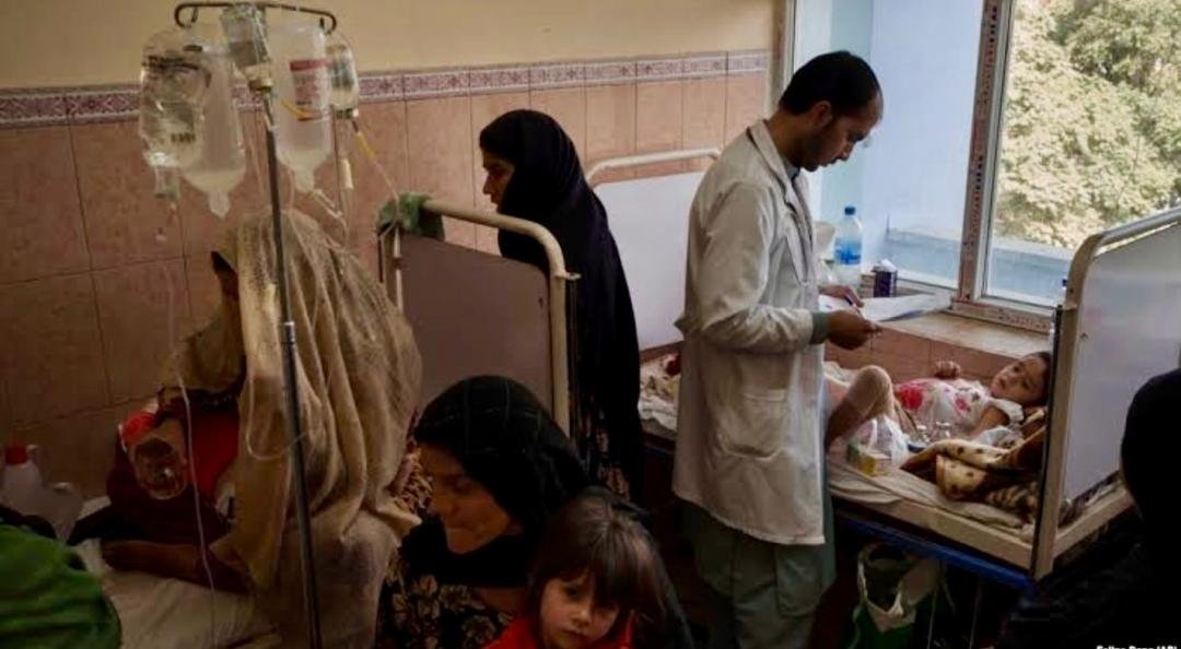 سازمان بهداشت: ۱۵۰ مرکز صحی در افغانستان به دلیل کمبود بودجه تعطیل شده&zwnj;است