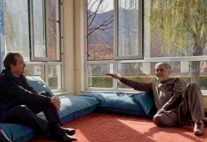 طالبان موانع امنیتی و محافظان خانه داکتر عبدالله را جمع&zwnj;آوری کردند