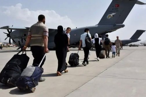 هیچ چراغ سبزی برای متقاضیان افغانستانی ویزه مهاجرتی ویژه آمریکا باقی نمانده است