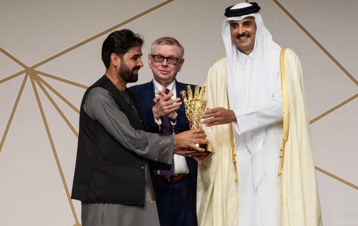 جایزه بین&zwnj;المللی مبارزه با فساد به مطیع&zwnj;الله ویسا اهدا شد