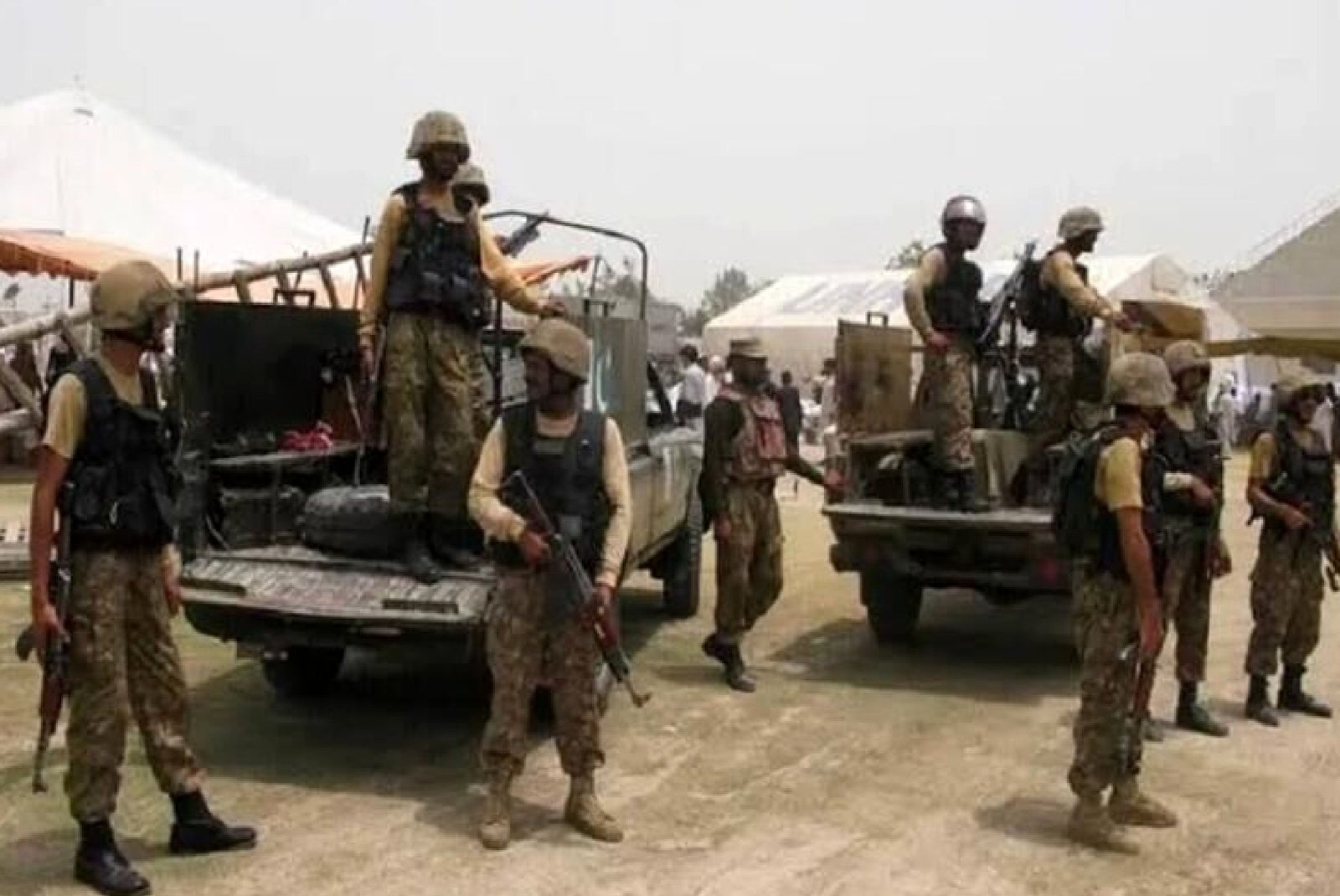 پولیس پاکستان: مهاجمان حمله پشاور &laquo;افغان&raquo; بوده&zwnj;اند