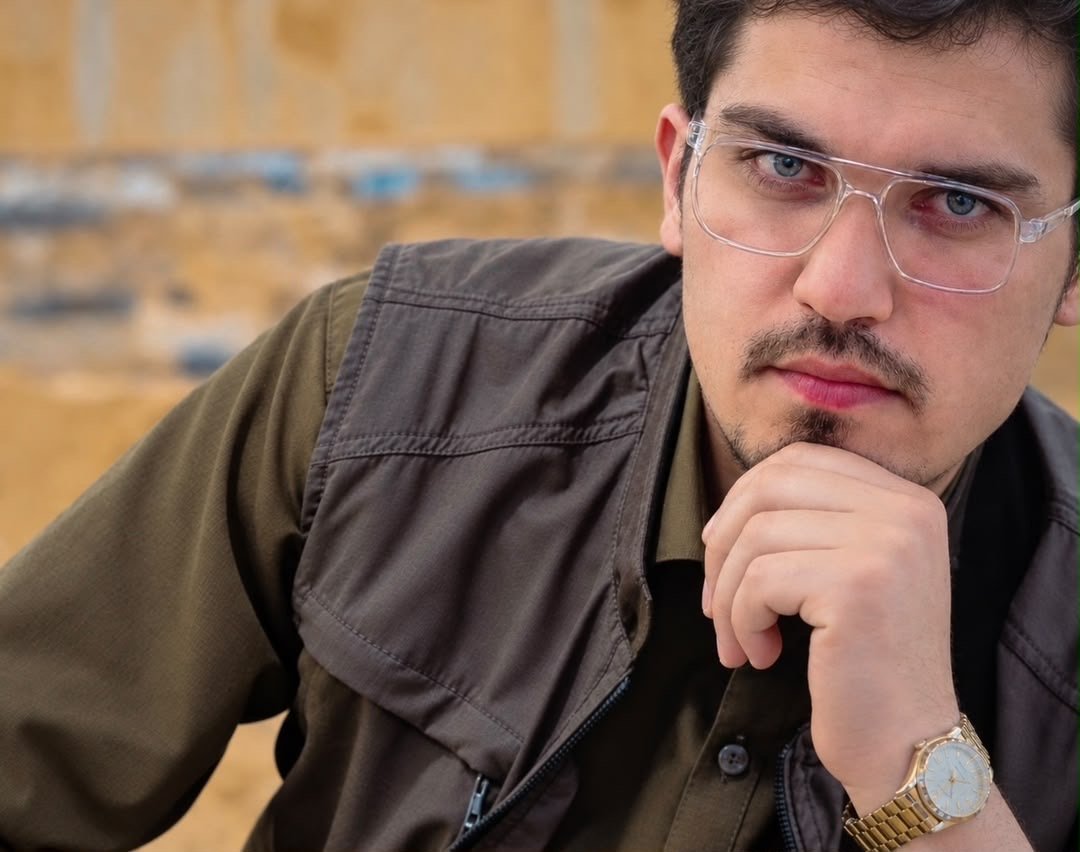 پارسی و دری؛  دو عنوان یک زبان