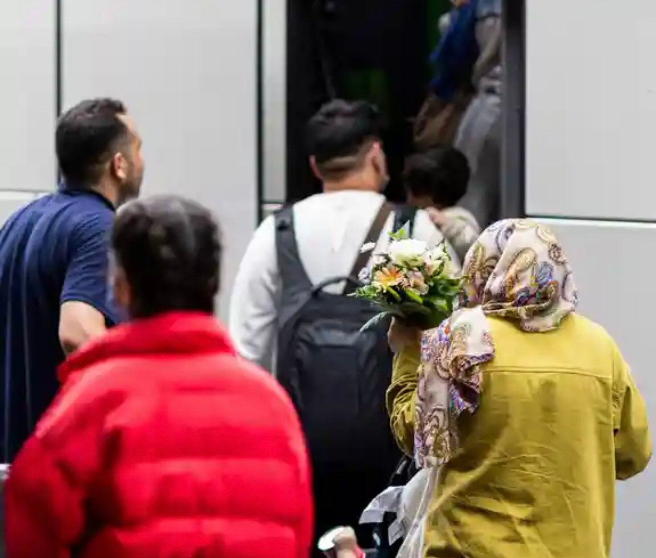 بیش از ۵۰۰ افغانستانی برای دریافت حق ورود به آلمان شکایت کردند