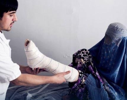 طالبان درمان زنان بدون محرم را در سه ولایت افغانستان ممنوع کردند