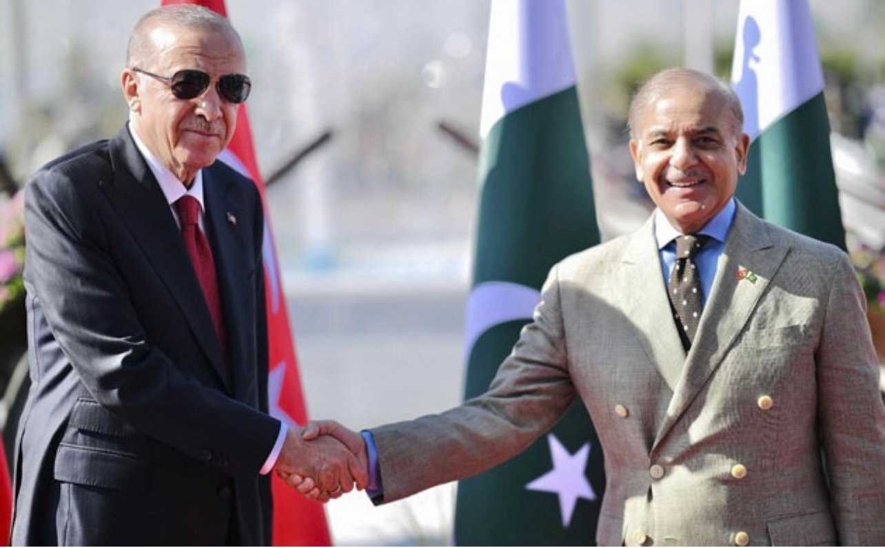 ترکیه به میدان آمد: وزرای اردوغان برای پایان بن&zwnj;بست مذاکرات پاکستان و طالبان راهی اسلام&zwnj;آباد می&zwnj;شوند