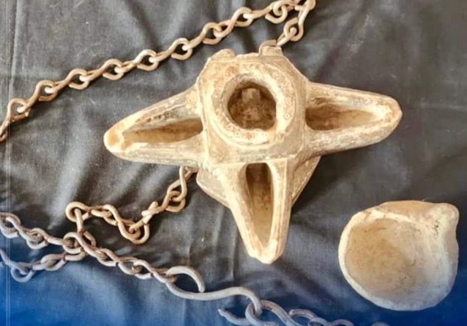 طالبان از کشف اثرهای تاریخی در خانه احمد شاه درانی خبر دادند