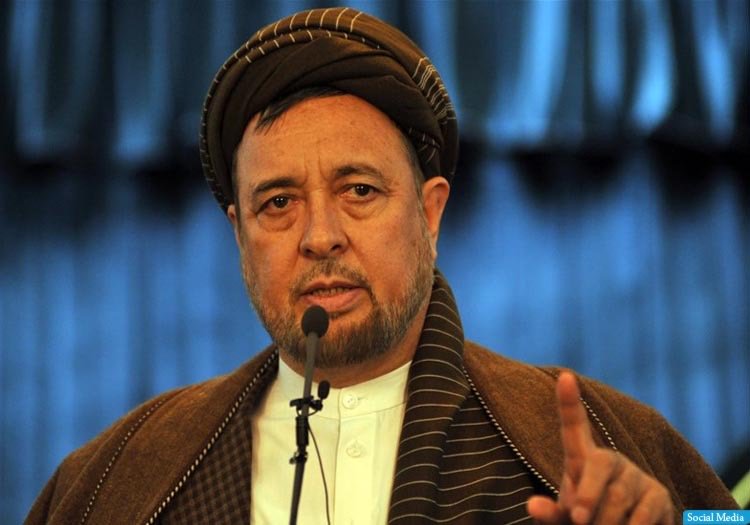 محمد محقق:  مطالبه حق از موقف ضعف شبیه گدایی است